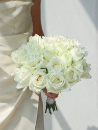 BD18- White Roses Bridal Bouquet
