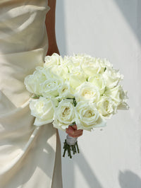 BD18- White Roses Bridal Bouquet