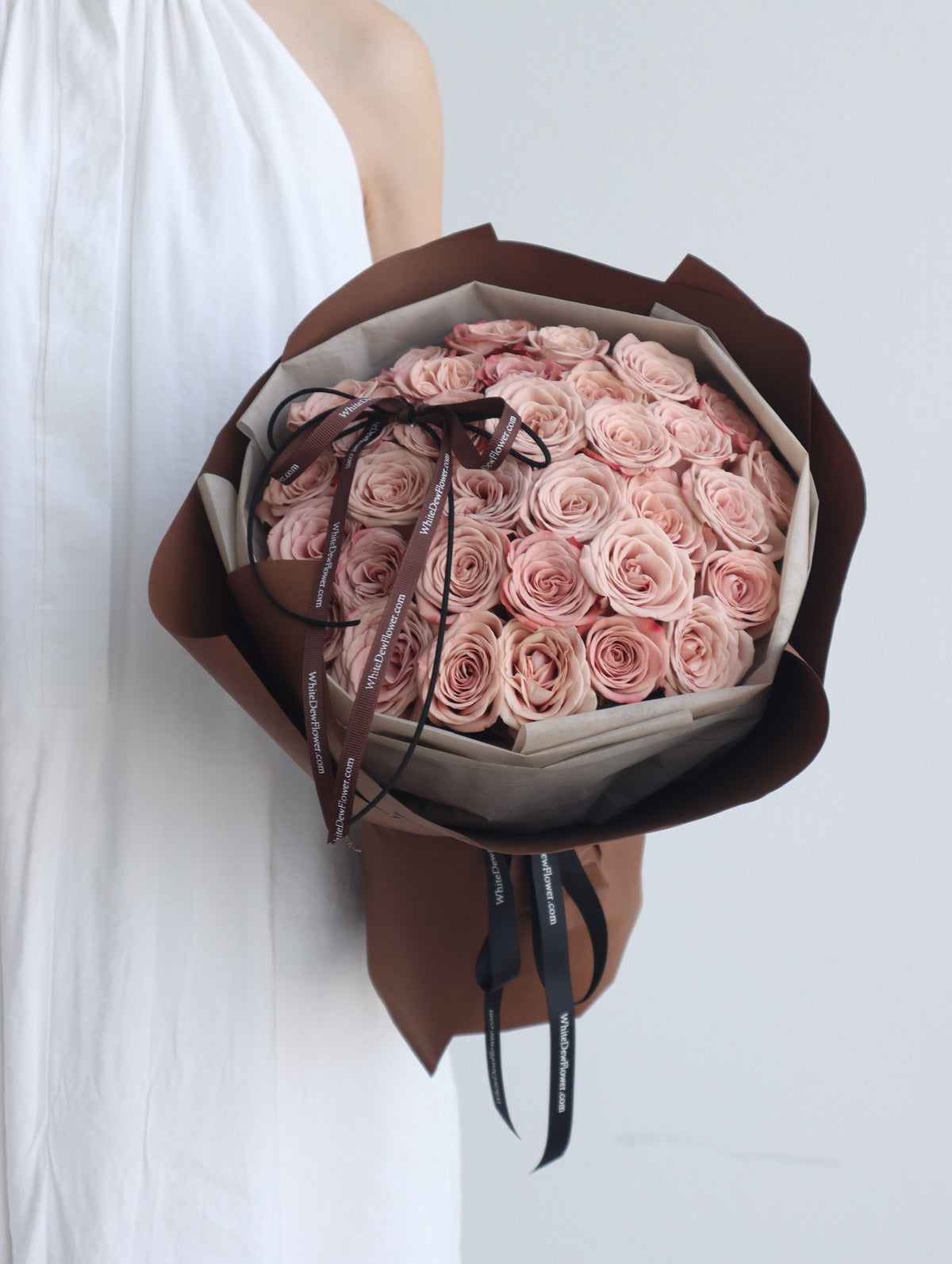 FT12-33/52/99 Cappuccino Roses