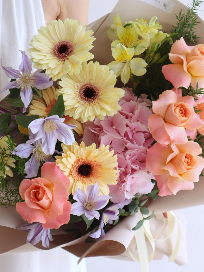 Express Your Love With Our Fresh Flower Bouquet Shop Our Exclusive