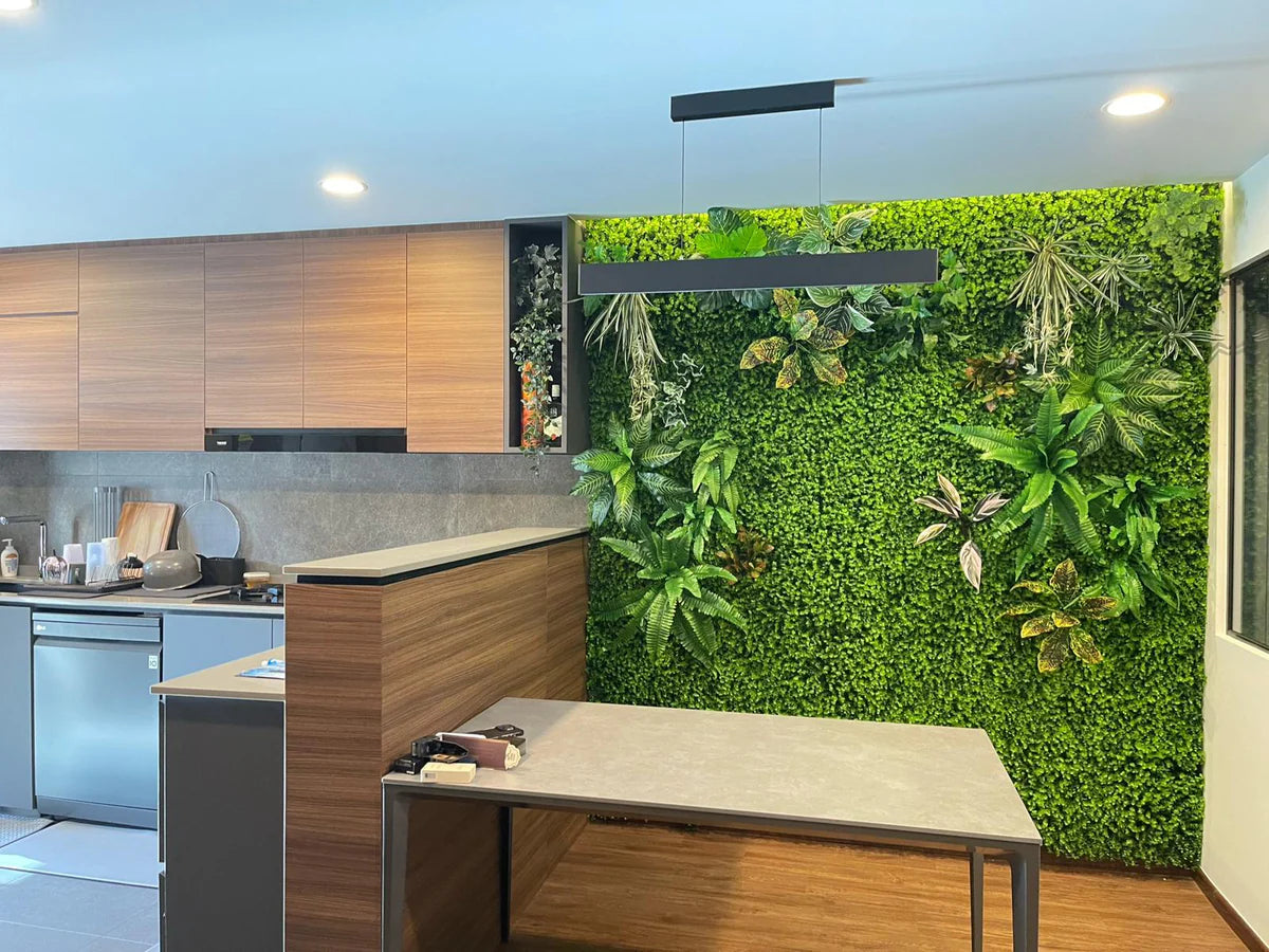 Singapore's Vertical Gardens: A Dive into the City's Most Stunning Artificial Green Walls