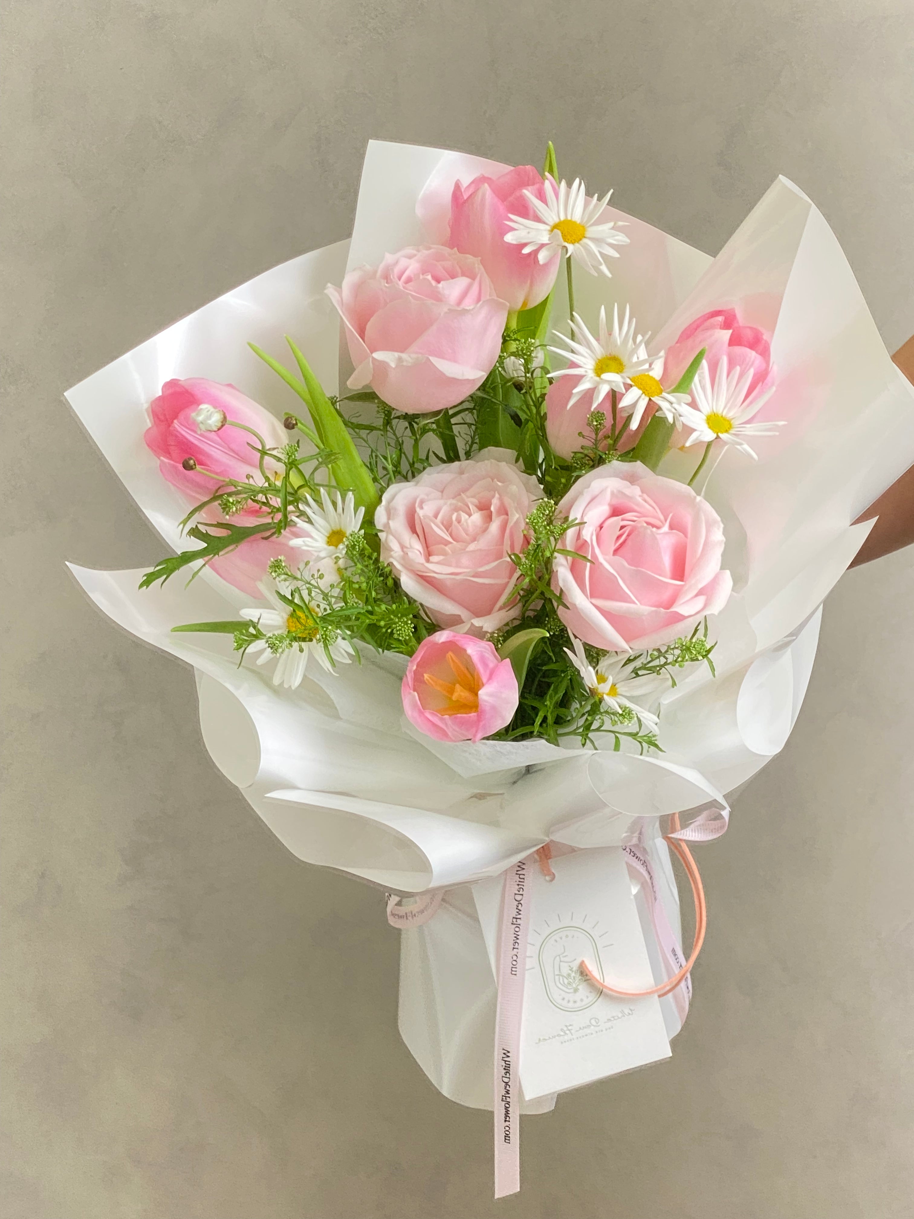 New Collection – White Dew Flower