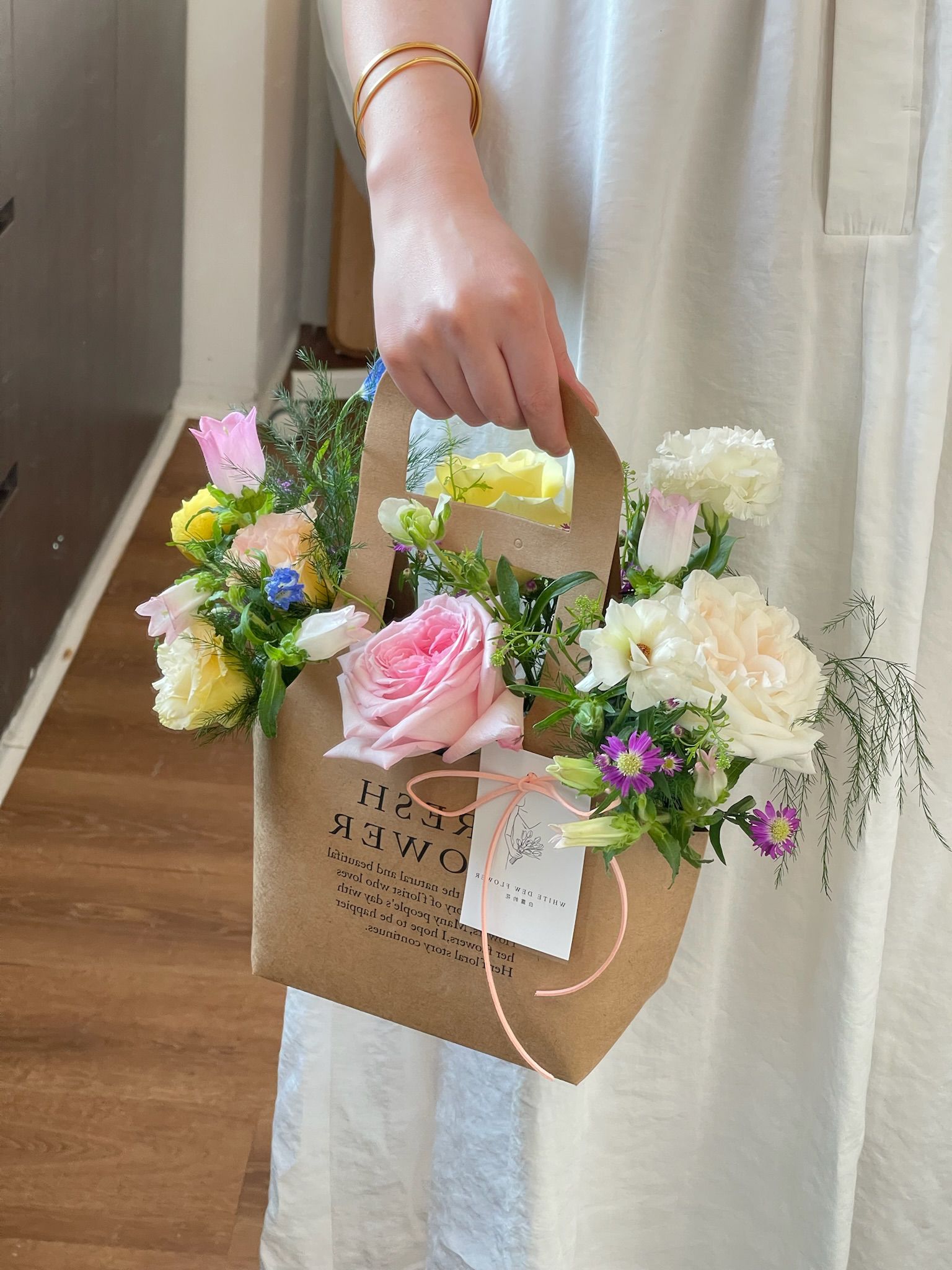 FX08-Kraft Flower Box – White Dew Flower