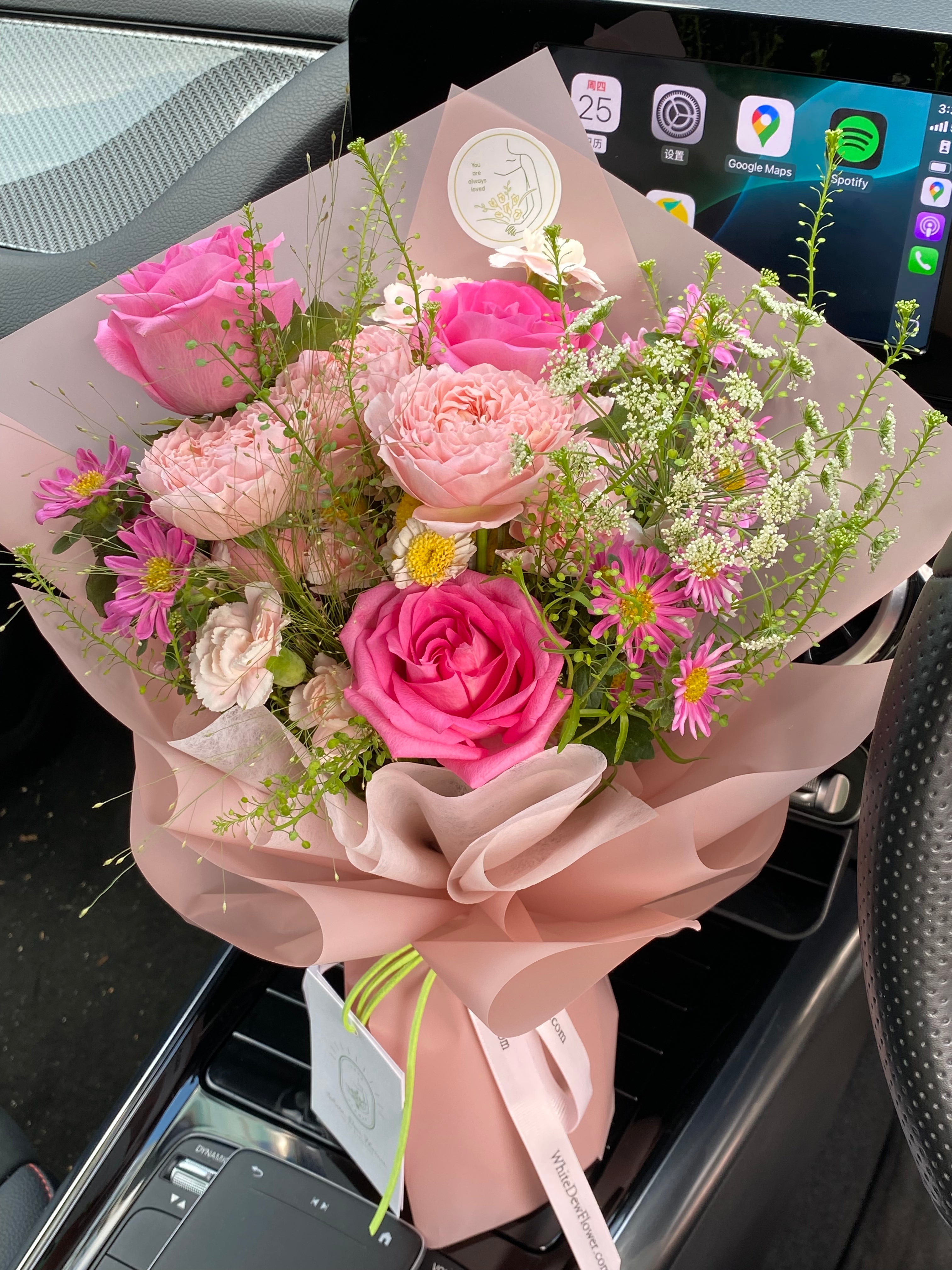 New Collection – White Dew Flower