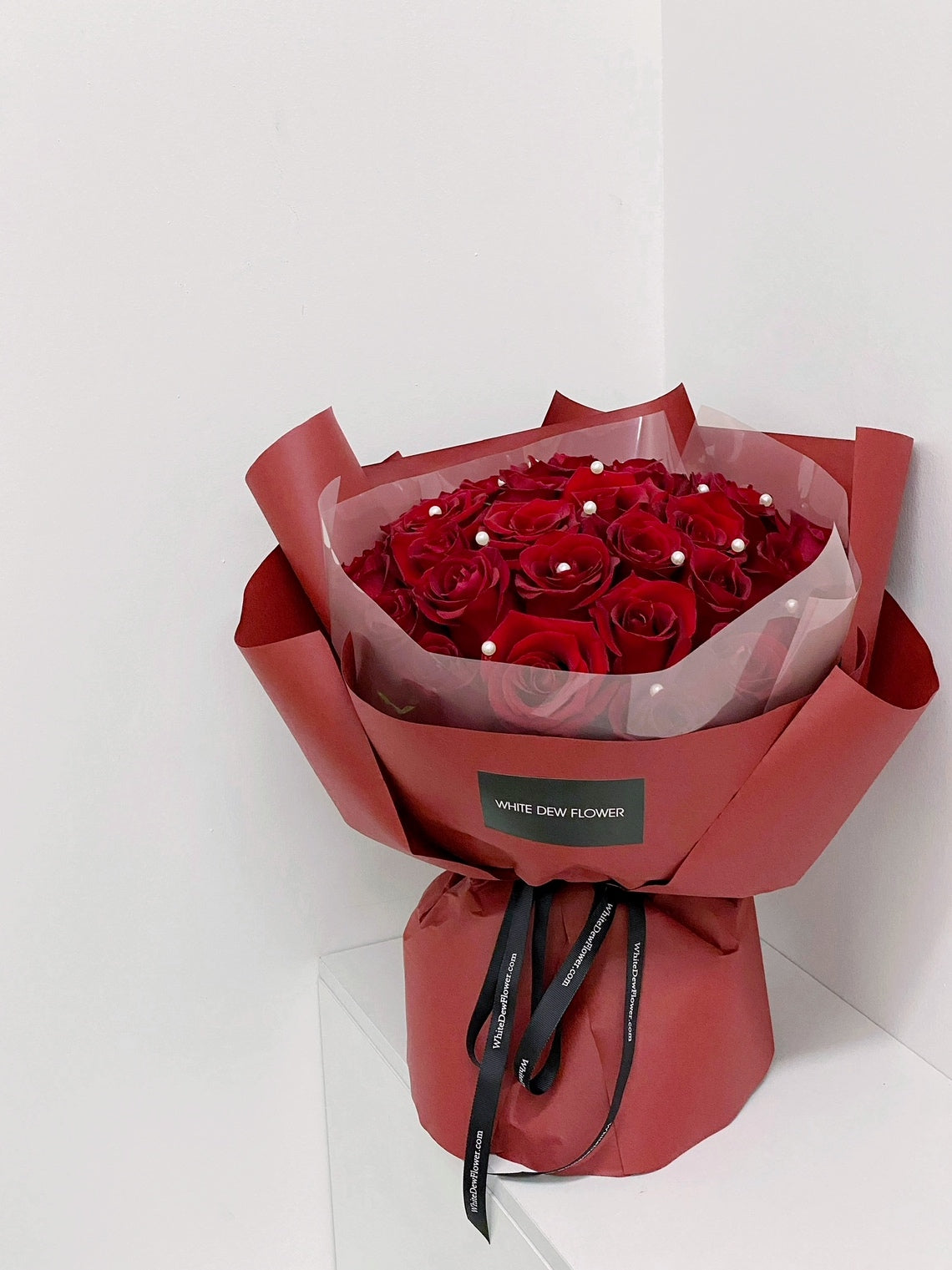 FT115-33/52/99 Kenya Red Roses Bouquet