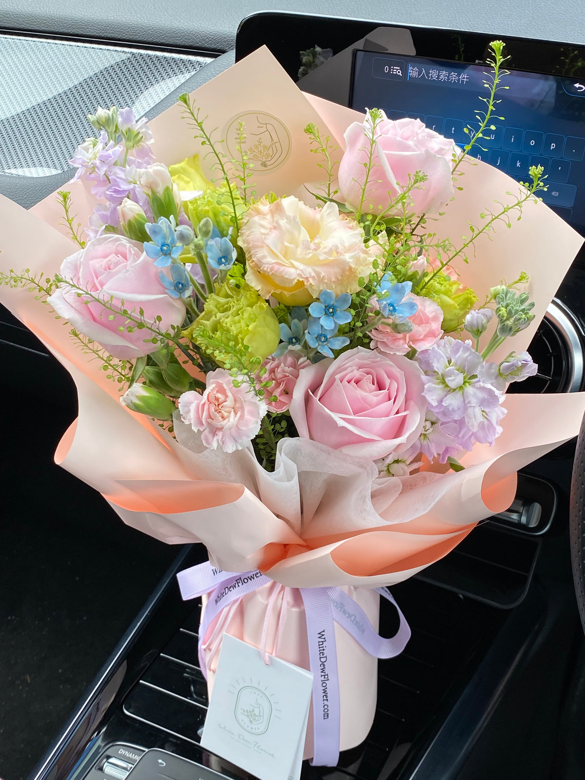 VD09-Soft Pastel Rose Bouquet