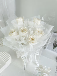 order white preserved roses