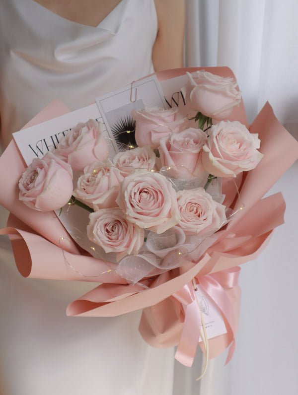 shop pink roses with light bouquet
