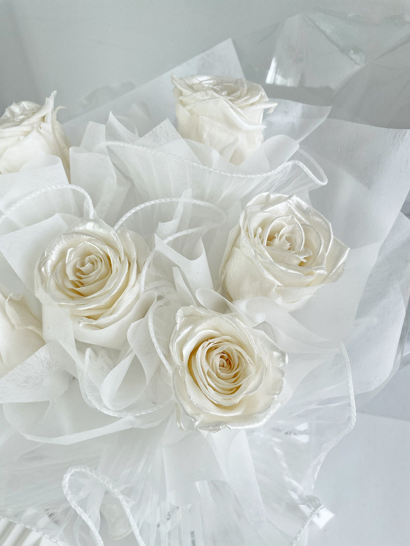 Order White Preserved Roses Online | White Dew Flower