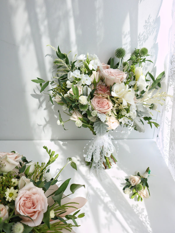 get fresh rustic wide bridal bouquet