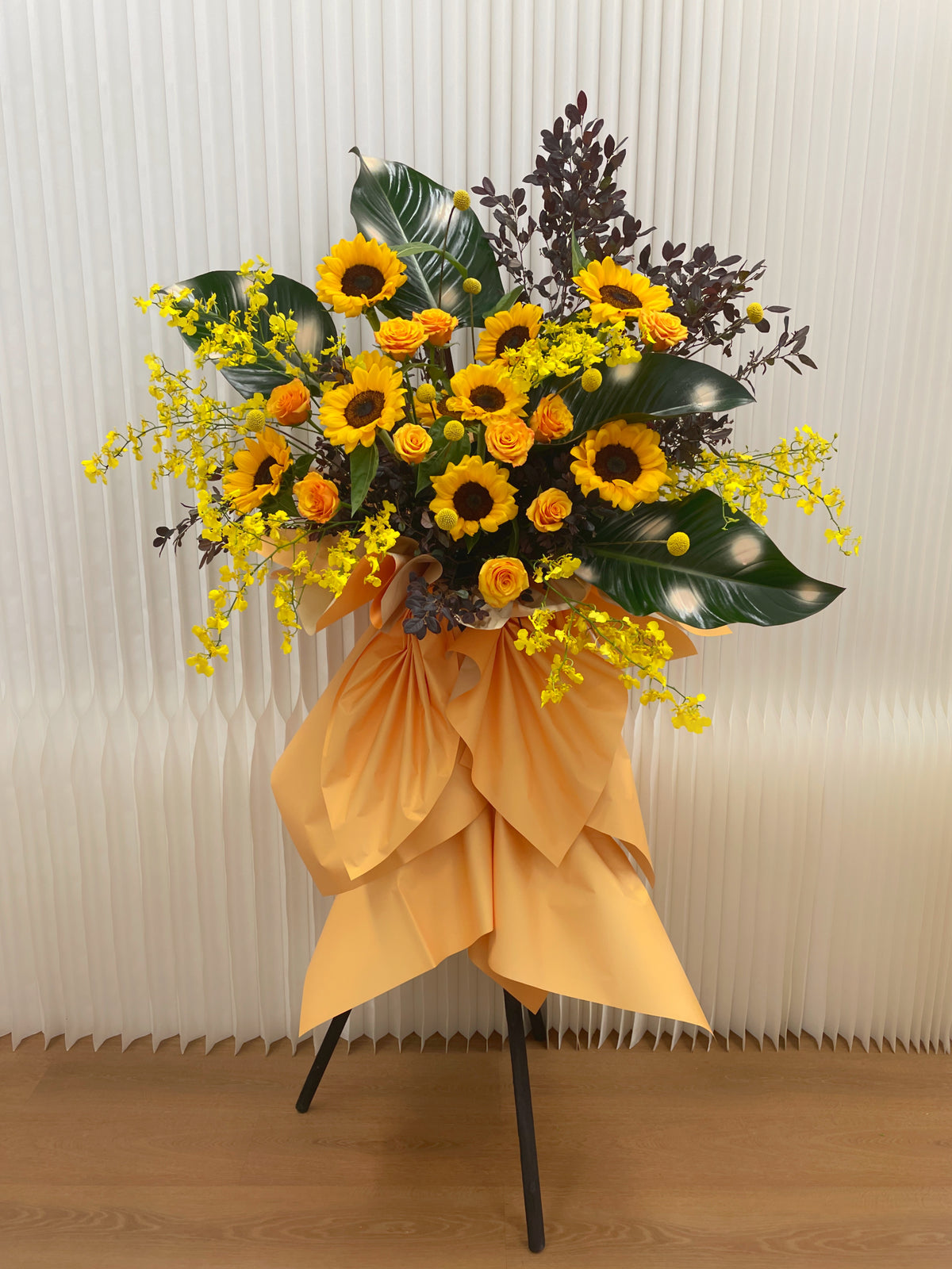FP06-Sunflower Opening Flower Stand